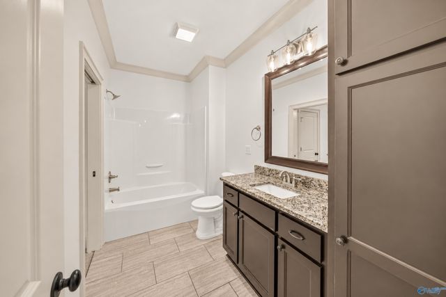116 Waterchase Drive, Huntsville, AL 35806