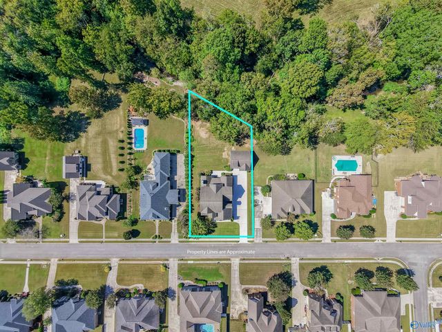 116 Waterchase Drive, Huntsville, AL 35806