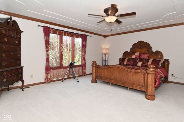 2307 Willow Lakes East Boulevard, Greenwood, IN 46143