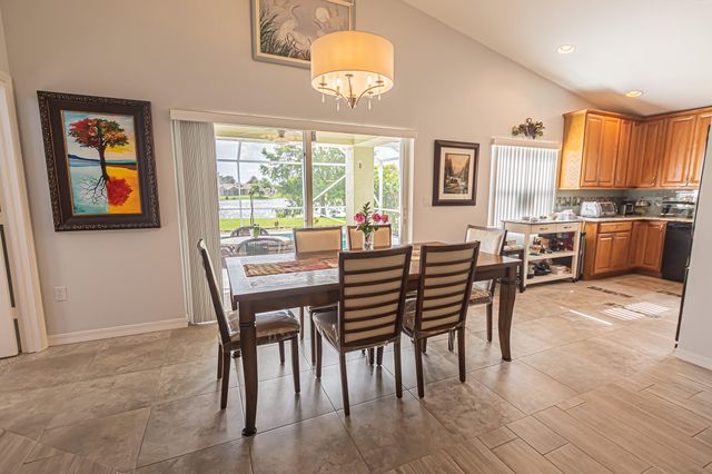 472 SW Talquin Lane, Port St. Lucie, Port St Lucie, FL 34986