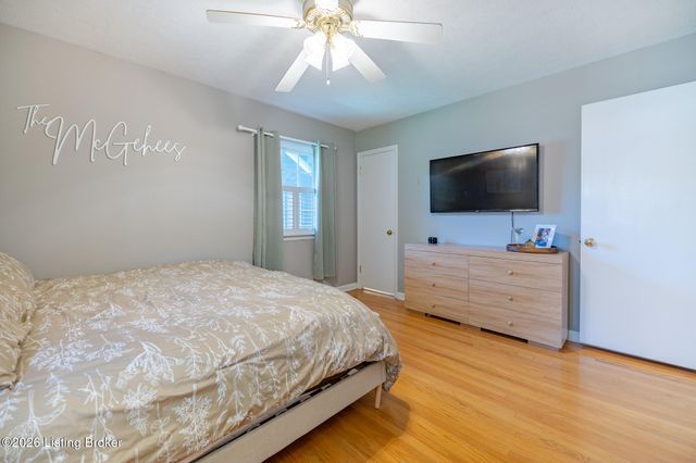 4105 Pomeroy Ct, Louisville, KY 40218