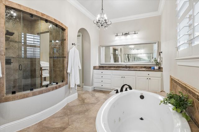 22 N Player Manor Circle, The Woodlands, TX 77382