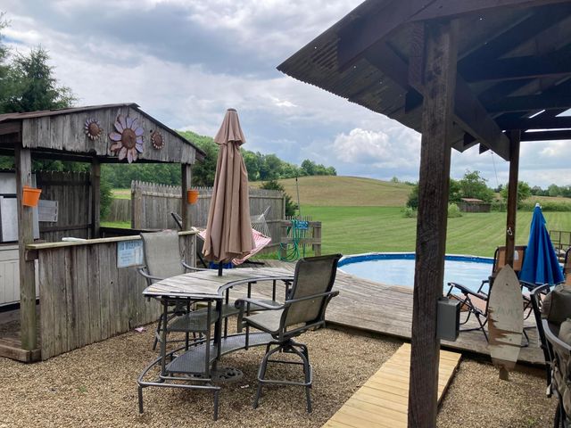3165 Opossum Hollow Road, Newark, OH 43055