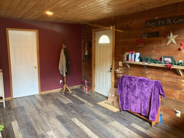 3165 Opossum Hollow Road, Newark, OH 43055