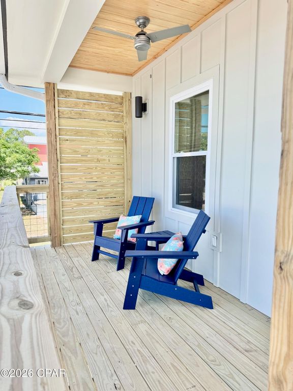Image 3 of property listing at 224 Broderick Place, Panama City Beach, FL 32413