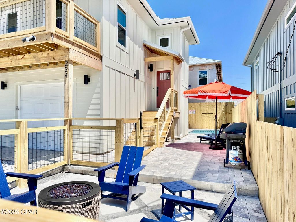 Image 5 of property listing at 224 Broderick Place, Panama City Beach, FL 32413