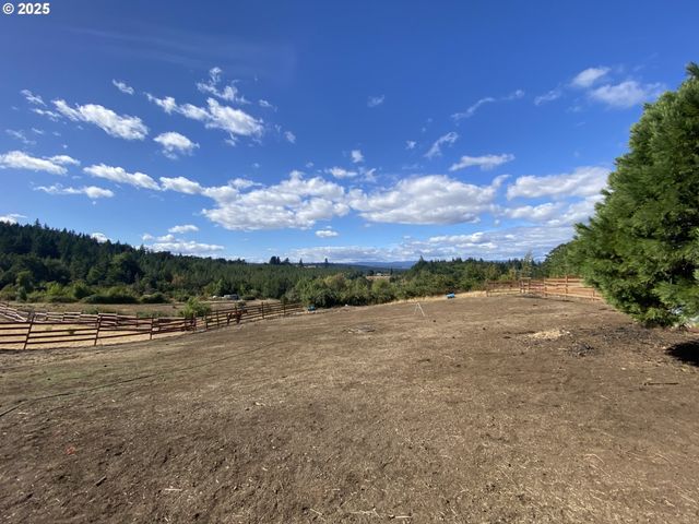 7555 SAWTELL Rd, Sheridan, OR 97378