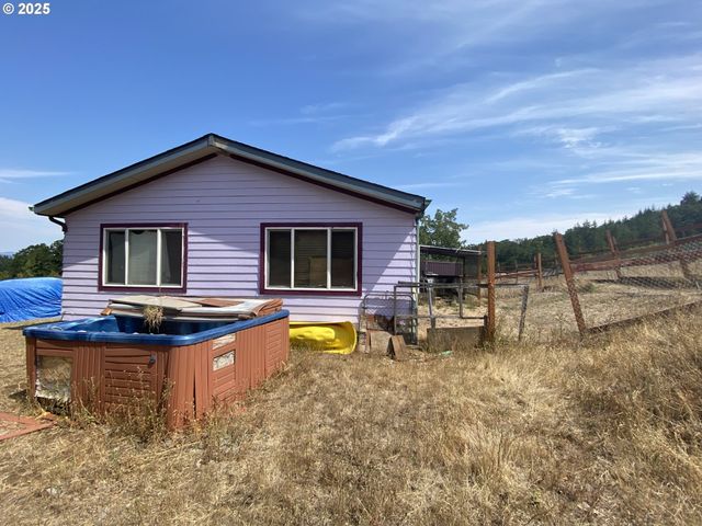 7555 SAWTELL Rd, Sheridan, OR 97378