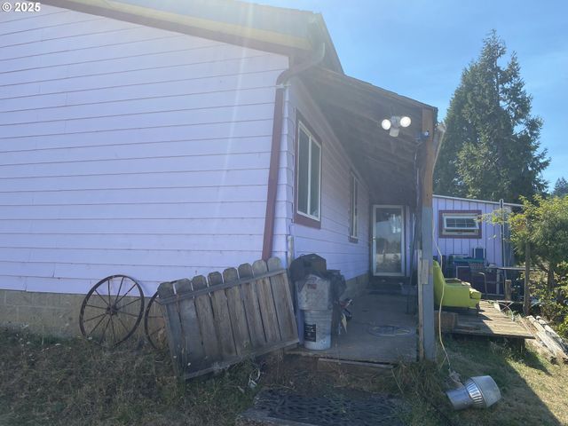 7555 SAWTELL Rd, Sheridan, OR 97378