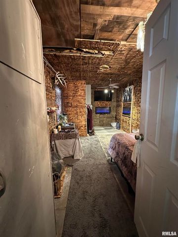 717 S 18TH Street, Herrin, IL 62948