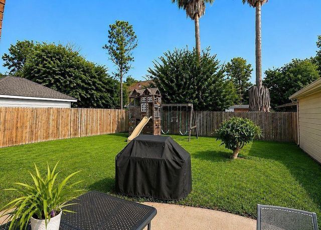 3227 Waters Way Drive, Sugar Land, TX 77478