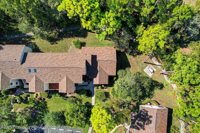 9470 Nakoma Way, Weeki Wachee, FL 34613