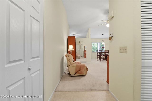 9470 Nakoma Way, Weeki Wachee, FL 34613