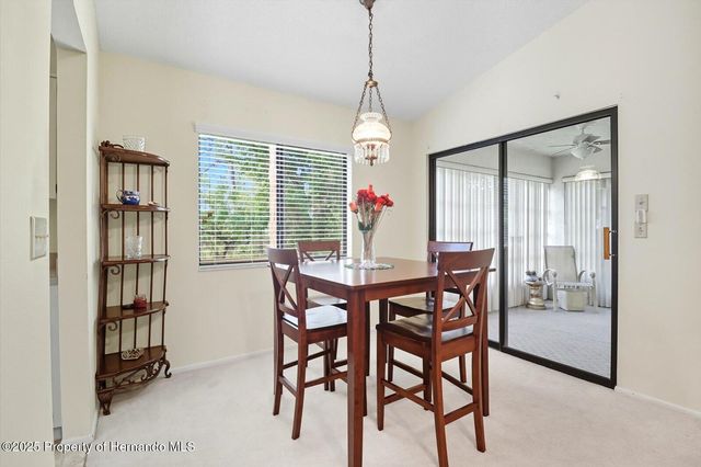 9470 Nakoma Way, Weeki Wachee, FL 34613