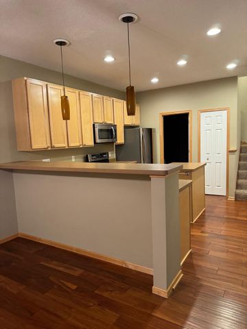 17713 96th Avenue N, Maple Grove, MN 55311