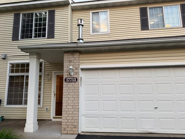 17713 96th Avenue N, Maple Grove, MN 55311