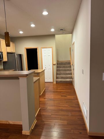 17713 96th Avenue N, Maple Grove, MN 55311
