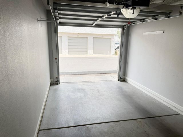19820 N 13th Avenue 228, Phoenix, AZ 85027