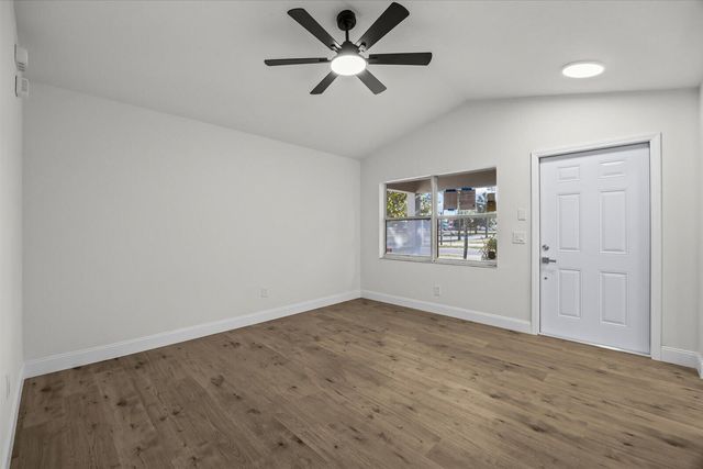 945 SE Forrest Park Drive, Stuart, FL 34994