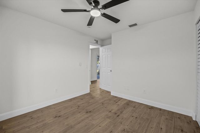 945 SE Forrest Park Drive, Stuart, FL 34994