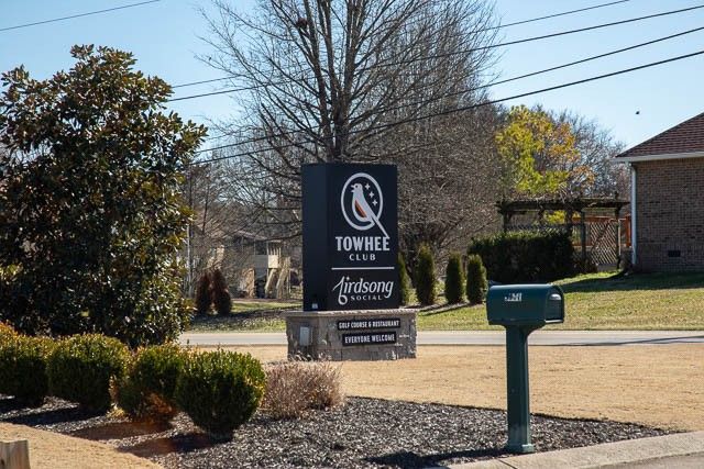 1525 Gray Fox Ln, Spring Hill, TN 37174