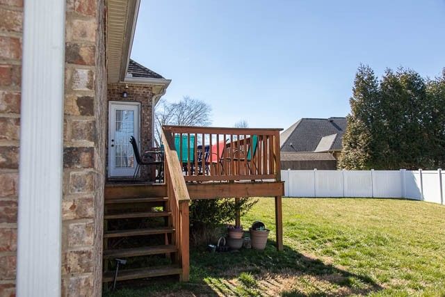 1525 Gray Fox Ln, Spring Hill, TN 37174