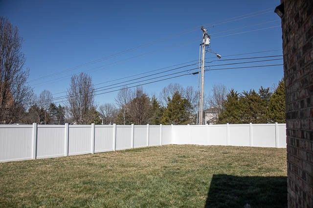 1525 Gray Fox Ln, Spring Hill, TN 37174