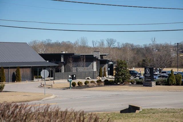 1525 Gray Fox Ln, Spring Hill, TN 37174