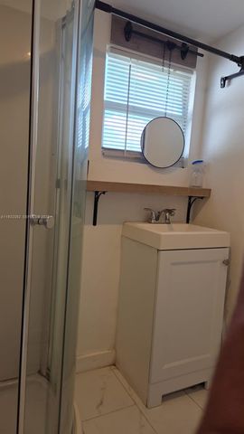 6431 Hayes St 3, Hollywood, FL 33024