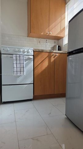 6431 Hayes St 3, Hollywood, FL 33024