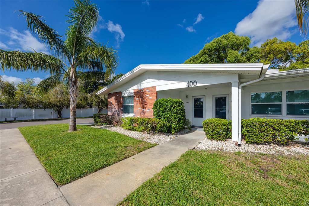 400 BRANDY WINE DRIVE 400, Largo, FL 33771