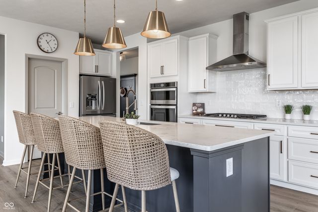 5574 Pecan Court, Noblesville, IN 46062