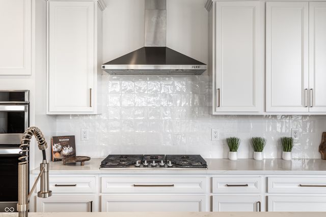 5574 Pecan Court, Noblesville, IN 46062