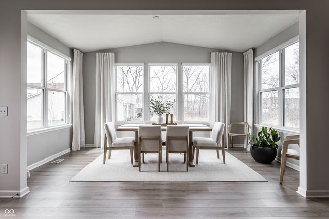 5574 Pecan Court, Noblesville, IN 46062