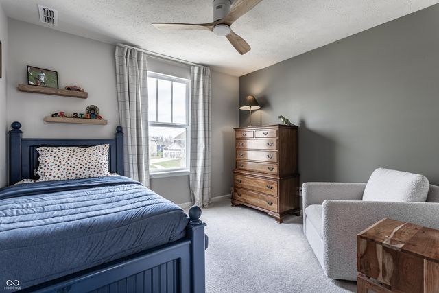 5574 Pecan Court, Noblesville, IN 46062