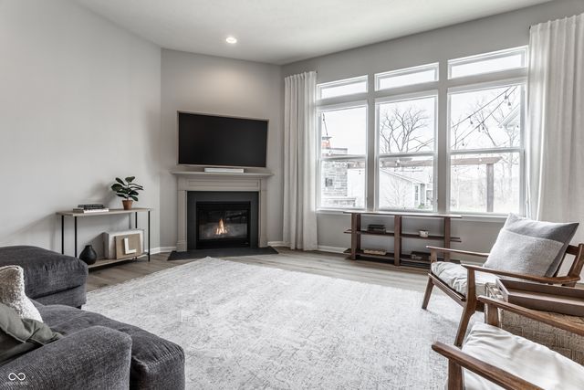 5574 Pecan Court, Noblesville, IN 46062