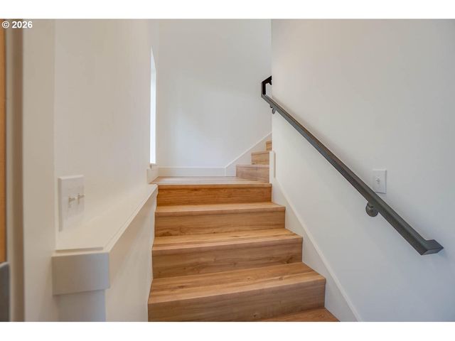 79 Nw LASHER Rd, Stevenson, WA 98648