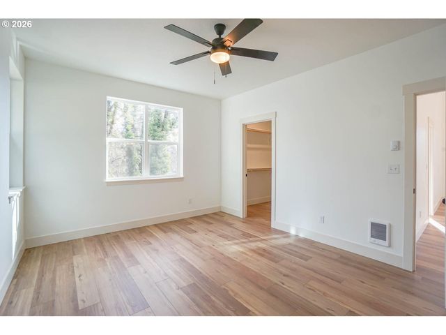 79 Nw LASHER Rd, Stevenson, WA 98648