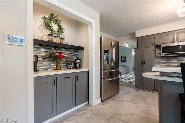 1331 Buena Vista Street NE, Canton, OH 44714