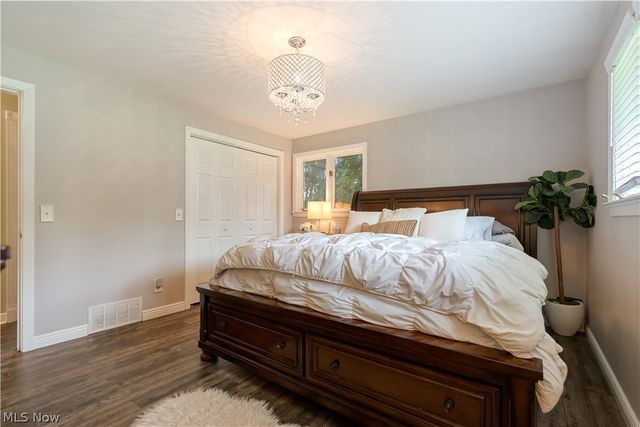 1331 Buena Vista Street NE, Canton, OH 44714