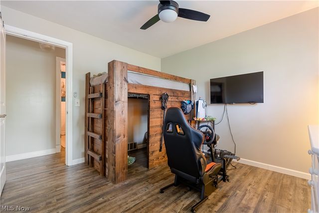 1331 Buena Vista Street NE, Canton, OH 44714