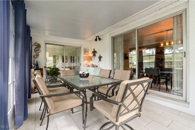 1331 Buena Vista Street NE, Canton, OH 44714