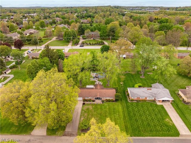 1331 Buena Vista Street NE, Canton, OH 44714