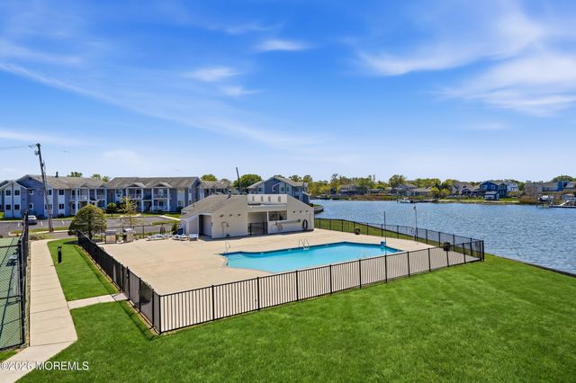 51 Valentine Street 6B, Monmouth Beach, NJ 07750