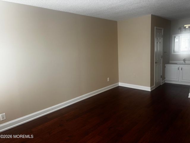 51 Valentine Street 6B, Monmouth Beach, NJ 07750