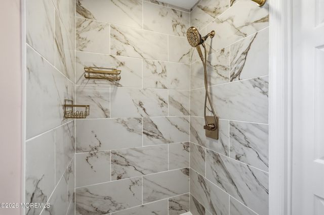 51 Valentine Street 6B, Monmouth Beach, NJ 07750