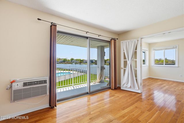 51 Valentine Street 6B, Monmouth Beach, NJ 07750
