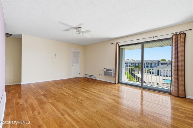 51 Valentine Street 6B, Monmouth Beach, NJ 07750