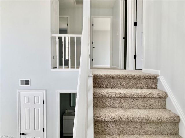 9428 White Cedar Court, Charlotte, NC 28213