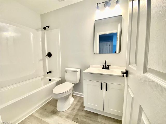 9428 White Cedar Court, Charlotte, NC 28213